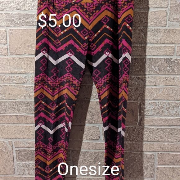 LuluRoe leggings - Picture 4 of 6